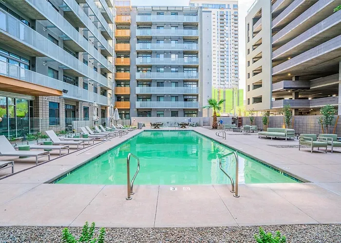 Apartment Phx Retreat Pool Gym Balcony Parking