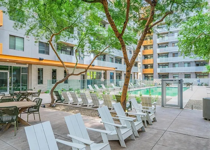 Phx Retreat Pool Gym Balcony Parking Apartment Phoenix