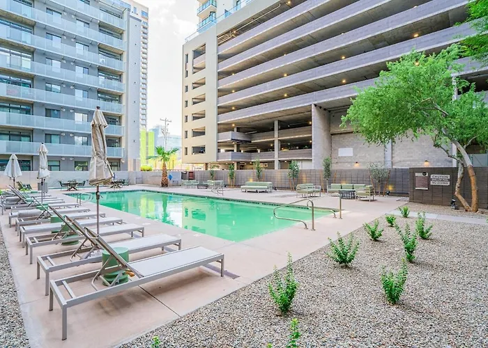 Apartment Phx Retreat Pool Gym Balcony Parking