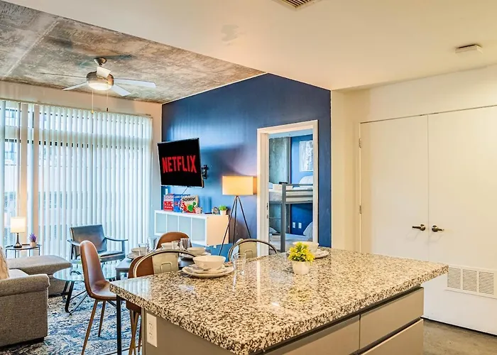 Phx Retreat Pool Gym Balcony Parking Apartment Phoenix